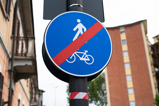 Road Sings: road sign indicating the end of a path reserved for pedestrians and cycles