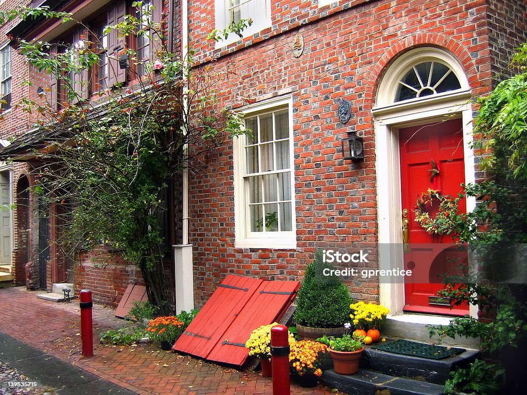 Red Door - Lizenzfrei Keller Stock-Foto