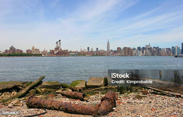 Manhattan Industriale - Fotografie stock e altre immagini di Abbandono di rifiuti - Abbandono di rifiuti, Acqua, Ambientazione esterna
