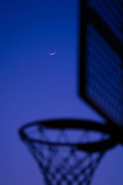 istock Moon and basket goal 1395369325