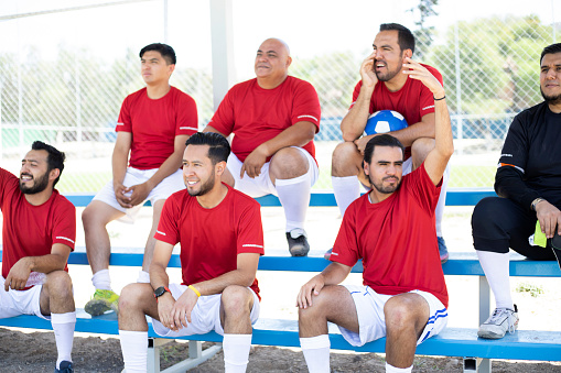 players on the bench