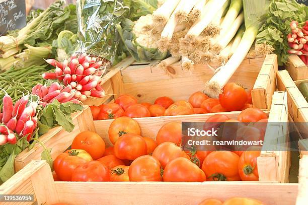 Rynek Dzień - zdjęcia stockowe i więcej obrazów Targ - handel detaliczny - Targ - handel detaliczny, Towar, Bez ludzi