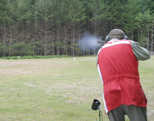 istock Man clay pigeon shooting 1 139537813