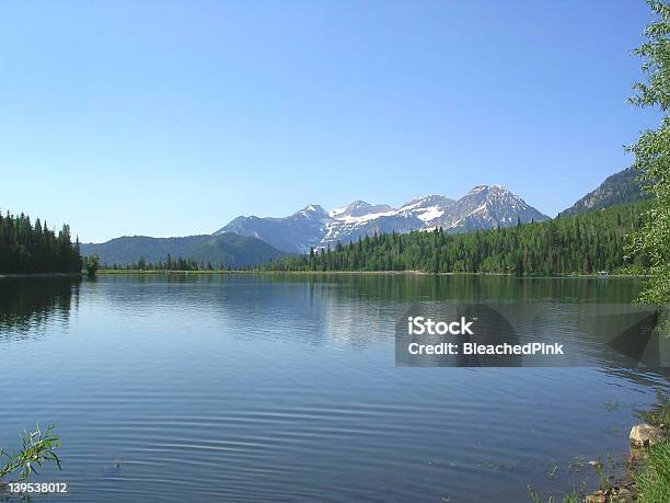 山の中の湖 - アメリカ西部のストックフォトや画像を多数ご用意 - アメリカ西部, ユタ州, ロッキー山脈