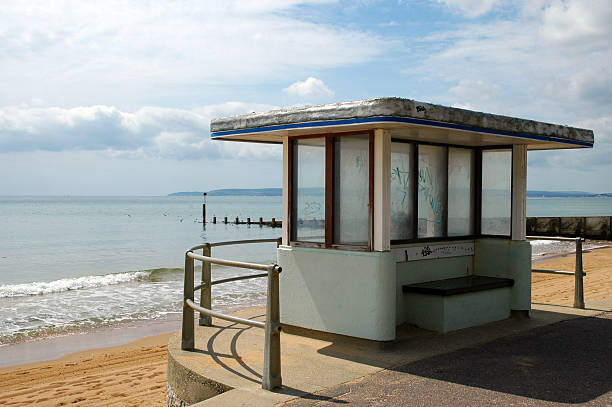 istock Shelter next to the beach 139539088