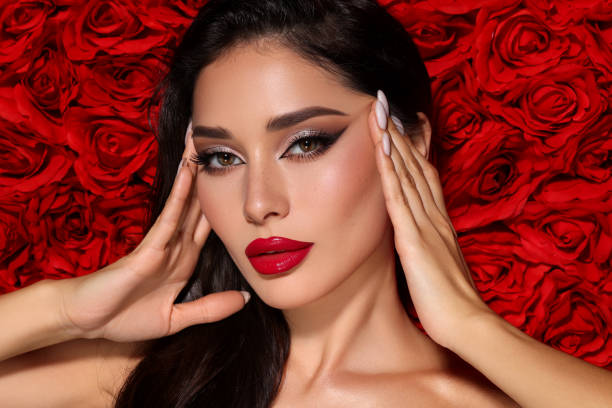 istock Beautiful woman 1395397298