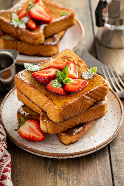 istock French toasts with strawberry and powdered sugar 1395404328