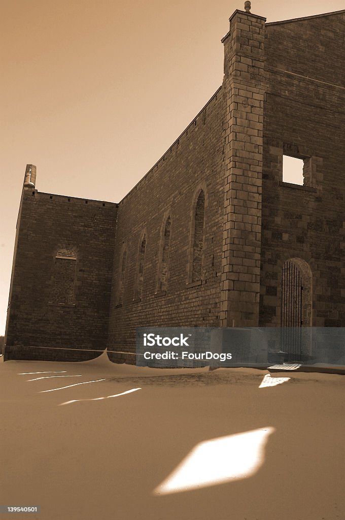 As ruínas de St Raphael - Foto de stock de Acidente royalty-free