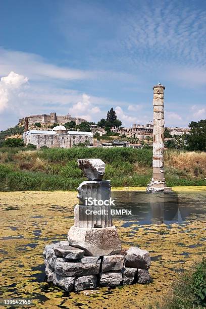 Artemision O El Templo De Diana De Éfeso Foto de stock y más banco de imágenes de Anatolia - Anatolia, Antiguo, Artemisa
