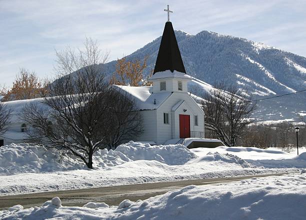 Church in the middle of winter took this photo after a big snow storm tooele stock pictures, royalty-free photos & images