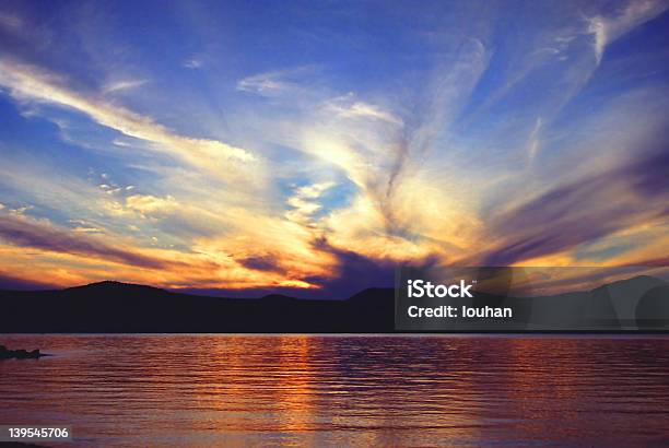 Tramonto Sul Lago George - Fotografie stock e altre immagini di Acqua - Acqua, Ambientazione esterna, Cielo