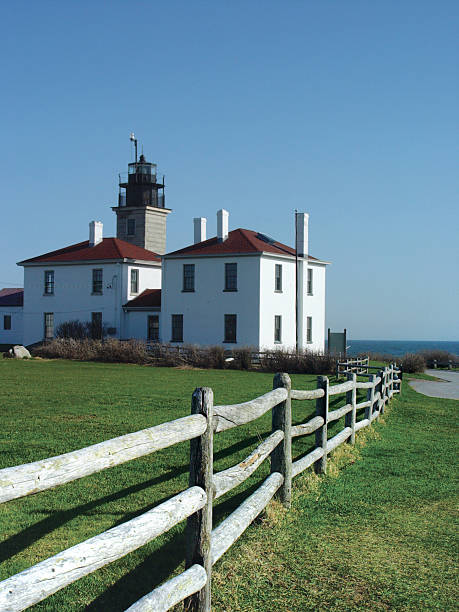 istock Lighthouse in Jamestown Rhode Island by the Rocks 2 139546509