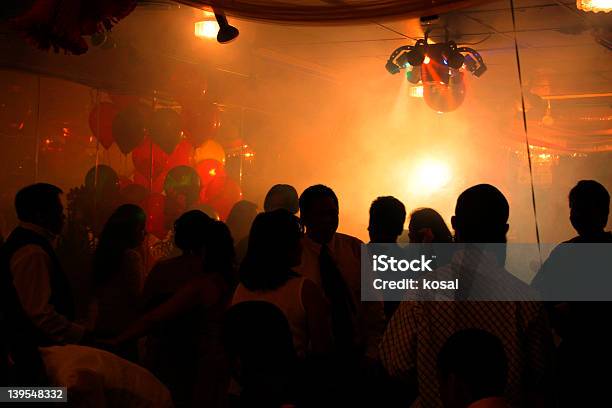 Foto de A Pista De Dança e mais fotos de stock de Dançar - Dançar, Festa, Balão - Decoração