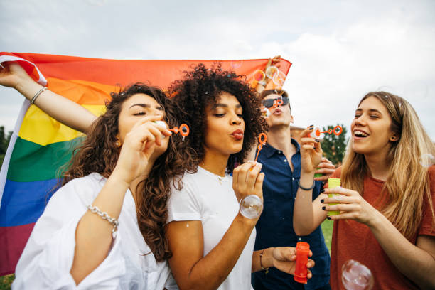 교만의 날 축하 행사 - gay pride 이미지 뉴스 사진 이미지