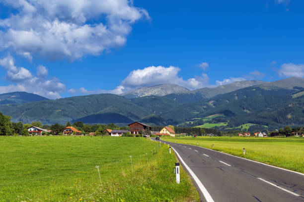 istock View of fields and Alps, Austria 1395499682