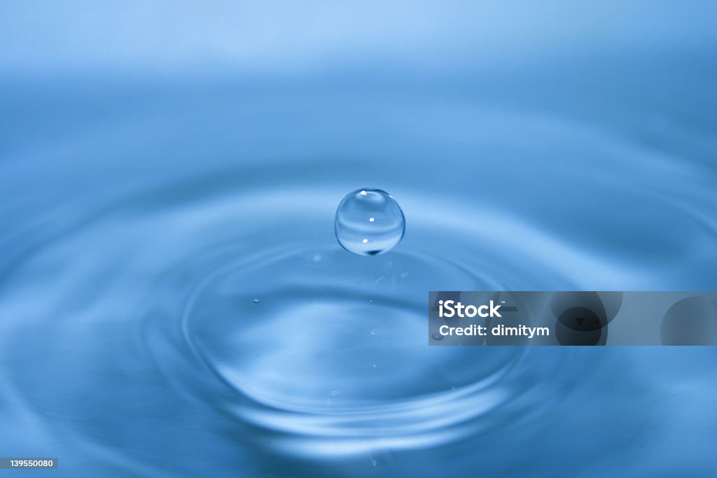 Gota de água - Foto de stock de Abstrato royalty-free