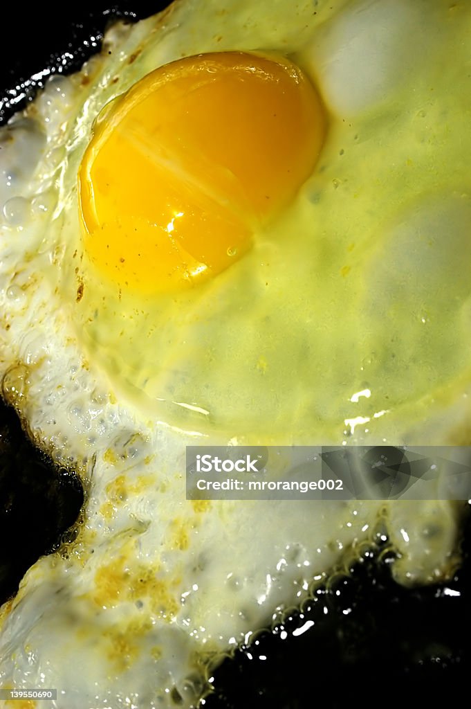 Jajko smażonye - Zbiór zdjęć royalty-free (Bez ludzi)