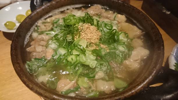 gyūsuji nikomi / stewed beef tendons at a soba restaurant in kagurazaka, 2014 - asia cooked food gourmet imagens e fotografias de stock