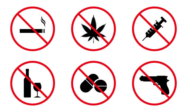 tiltsa be az illegális kábítószert, igyon alkoholt, vegyen be tablettát, dohányozzon, dohányozzon, fegyver sziluettje ikonkészletet. veszélyfüggőség, figyelmeztető fegyver tiltott zóna piktogram. narkotikum stop szimbólum. izolált vektorill - kábítószer témájú stock illusztrációk