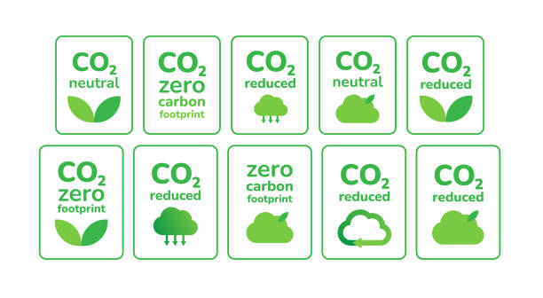 illustrazioni stock, clip art, cartoni animati e icone di tendenza di icona di riduzione delle emissioni di co2 impostata isolata su bianco. certificato di etichetta a zero emissioni di carbonio, co2 neutrale, co2 ridotta per la progettazione di imballaggi. riscaldamento globale, ecologia ambiente, vettore di inquinamento at - footprint carbon environment global warming