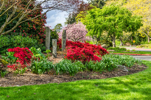 istock Park Entance Garden 3 1395560408