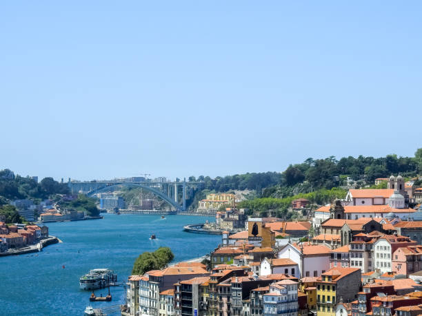 istock View from Porto to Vila Nova de Gaia. 1395577413