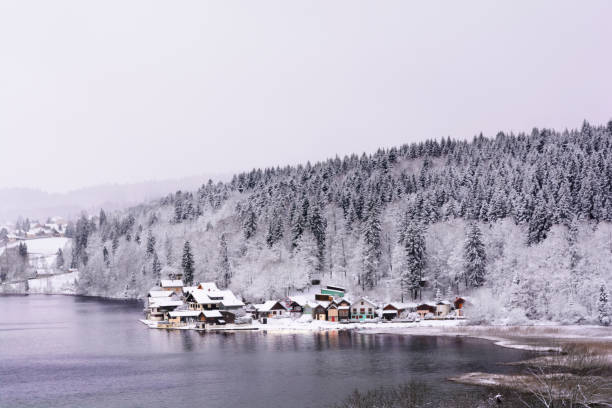 View around Saint Point lake, France