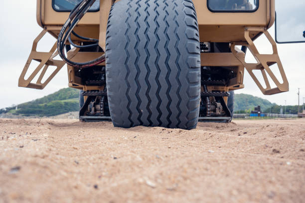 istock Front wheel of the sand cleaning machine 1395595519