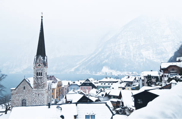 istock Hallstatt Skyline and evangelic church 139560909