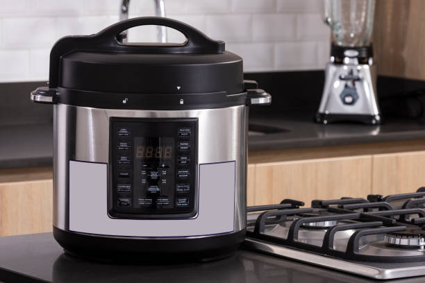 istock Silver steel digital hot air fryer - Kitchen setting 1395615017