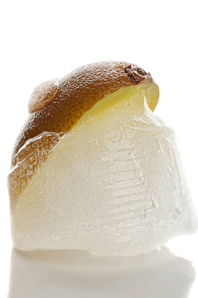 istock Kiwi frozen in ice closeup 139561638