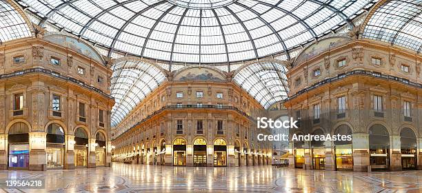 Milan Galeria Vittorio Emanuele Ii Itália - Fotografias de stock e mais imagens de Itália - Itália, Milão, Anoitecer