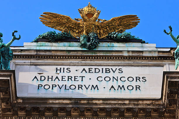 istock Double headed Eagle on Austrian Imperial palace (Hofburg) in vie 139564263