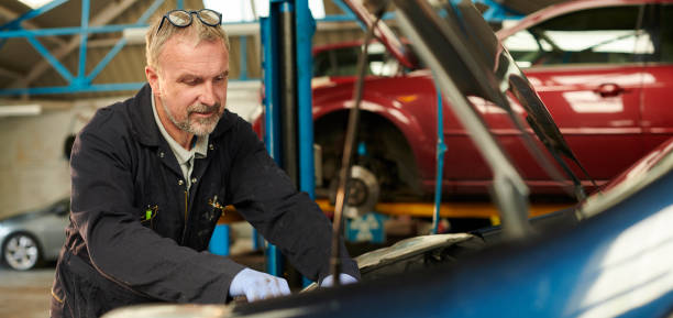 istock garage mechanic business owner 1395677327