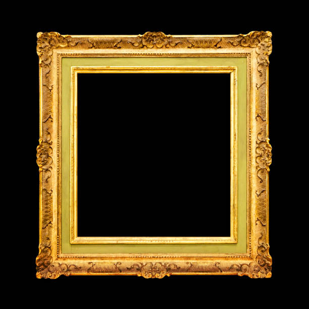 antiga moldura de madeira dourada isolada em fundo preto - picture frame frame gold gilded - fotografias e filmes do acervo