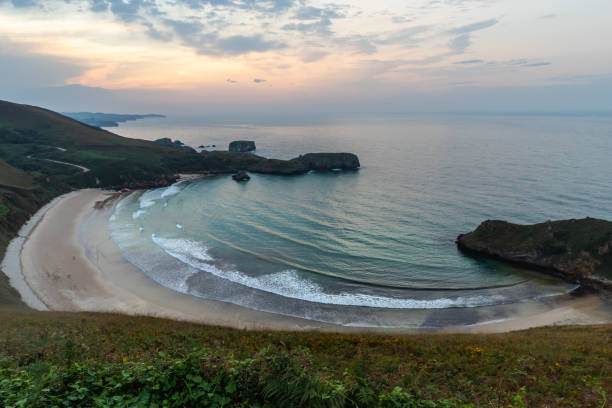 playa de torimbia en llanes, asturias - 6646 fotografías e imágenes de stock