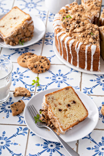 istock Chocolate chip cookie pound cake made in a tube pan 1395736593