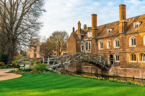 istock Mathematical Bridge over the river Cam in Cambridge 1395748351