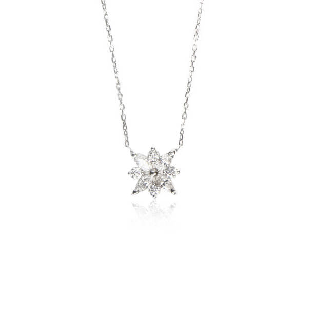 istock Luxury Gold and Diamond Jewelry 1395753794