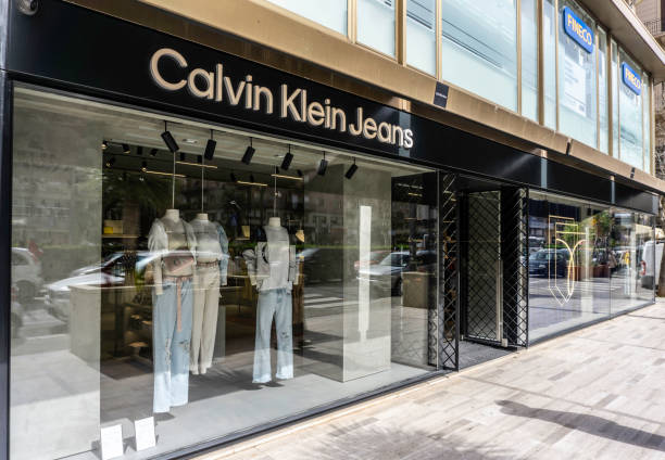 70+ Calvin Klein fotos de stock, imagens e fotos royalty-free - iStock