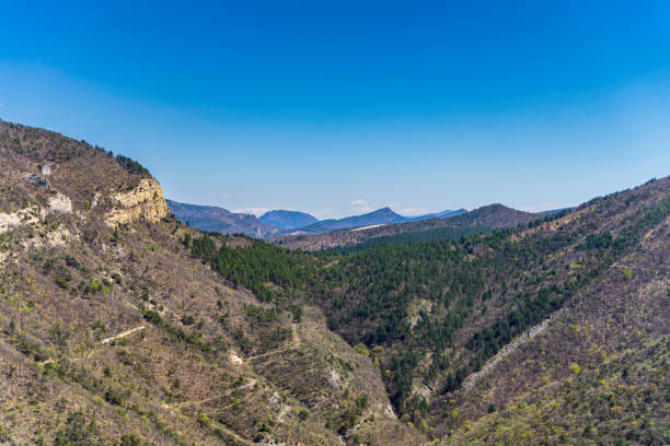 istock Valley in Provence in the Baronnies 1395769100