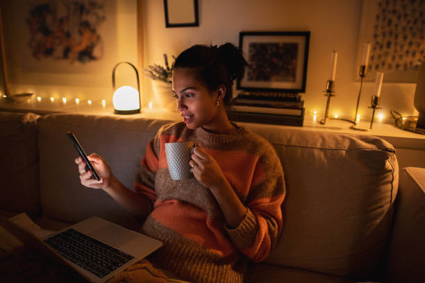 istock Doing finances from home at night in a pleasant atmosphere 1395777308