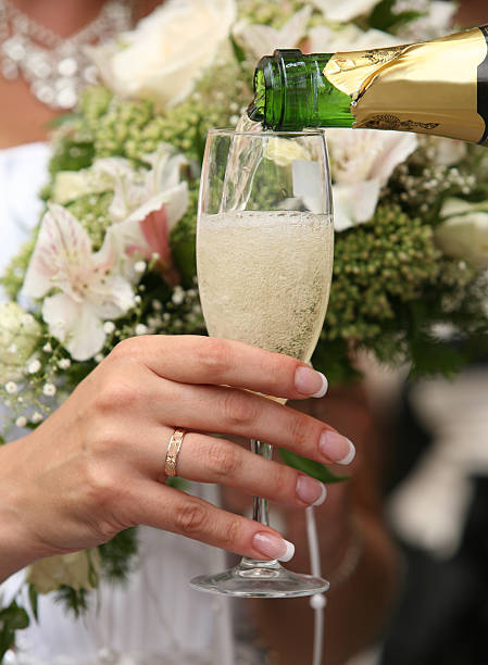 istock Glass of champagne 139586585