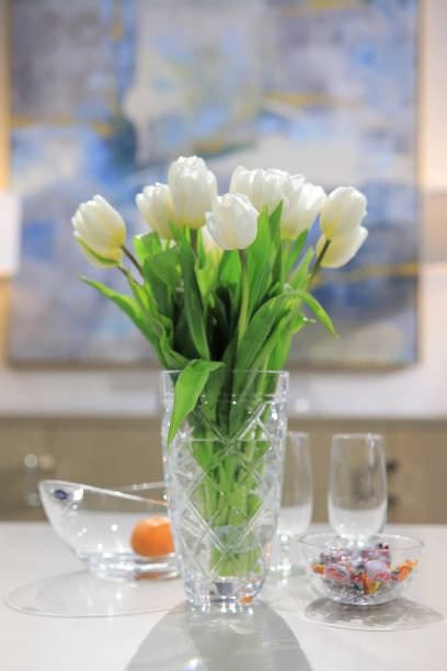 istock White tulips in a vase 1395875006