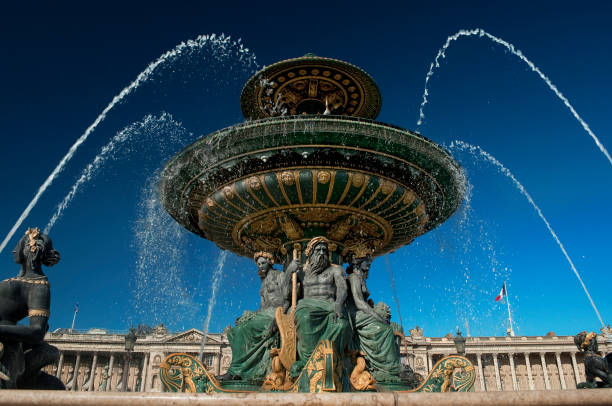 フォンテーヌ・デ・フルーヴのコンコルド広場 - fontaine des mers スト�ックフォトと画像