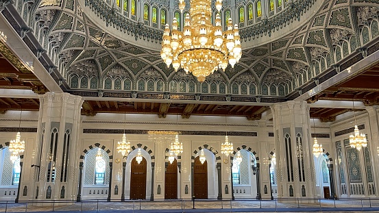 Bijzondere Verlichting in de grand mosque in muscat