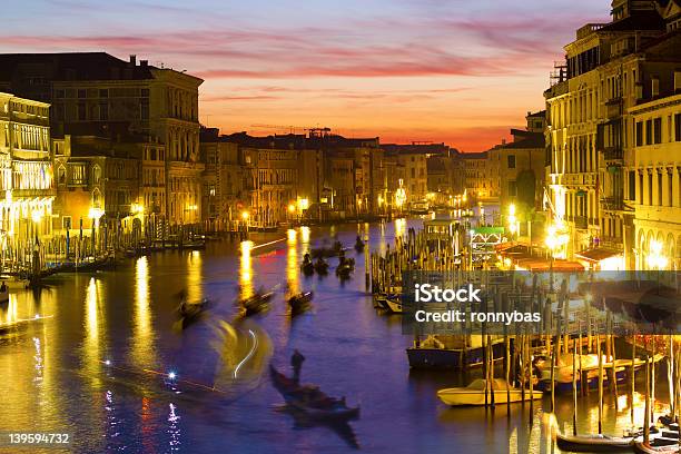 Venezia Italia - Fotografie stock e altre immagini di Acqua - Acqua, Ambientazione esterna, Architettura