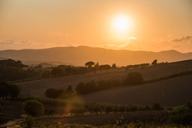 istock Beautiful sunset in Tuscany Italy 1395949572