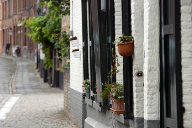 istock Street in Bruges, Belgium 1395951747