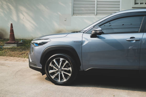 private new toyota corolla cross, celestite gray metallic. the latest toyota's suv. - siam square imagens e fotografias de stock